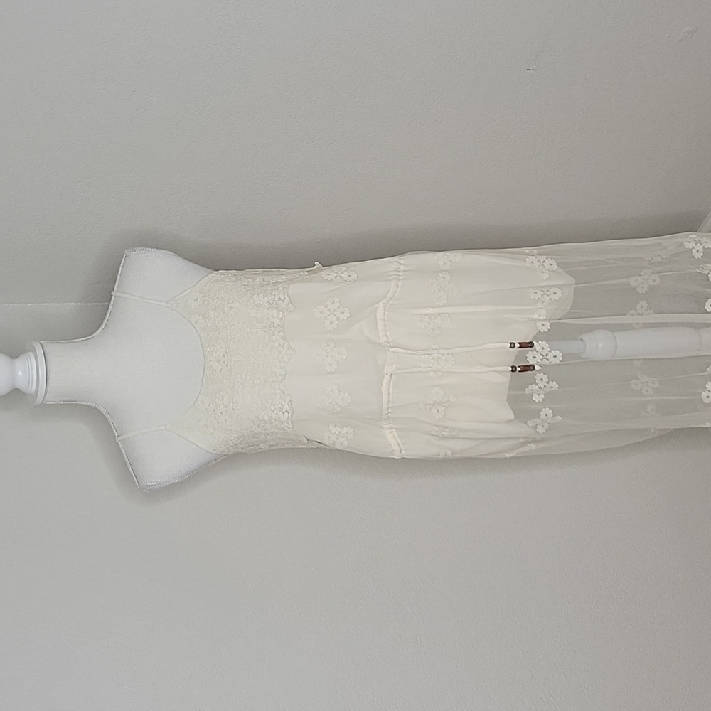 Chaser Floral Lace Ruffle Boho Maxi Dress - Picture 3 of 14